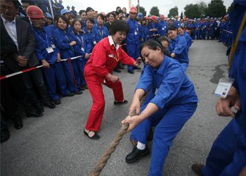 龙工第十届运动会拔河专场比赛在上海隆重举行